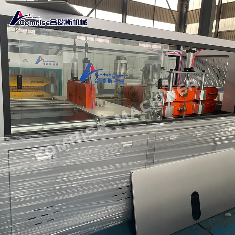 Küçük Çaplı PVC İkiz Boru Makinası